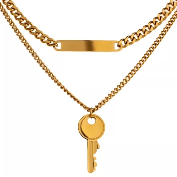 Jewelry - Trendy Key Layered Necklace